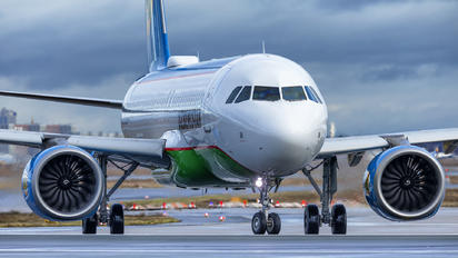 UK32021 - Uzbekistan Airways Airbus A320 NEO