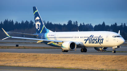 N918AK - Alaska Airlines Boeing 737-9 MAX