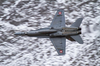 J-5008 - Switzerland - Air Force McDonnell Douglas F/A-18C Hornet