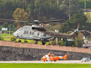 2752 - France - Air Force Eurocopter EC225 Super Puma