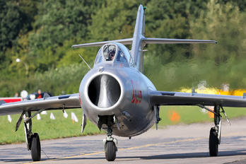 006 - Poland - Air Force PZL Lim-2