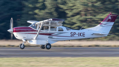SP-IKE - Private Cessna 206 Stationair (all models)