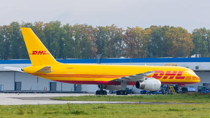 G-DHKZ - DHL Cargo Boeing 757-223(SF)