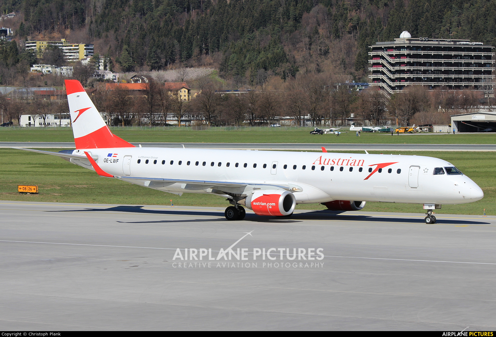 Austrian Airlines/Arrows/Tyrolean OE-LWF aircraft at Innsbruck