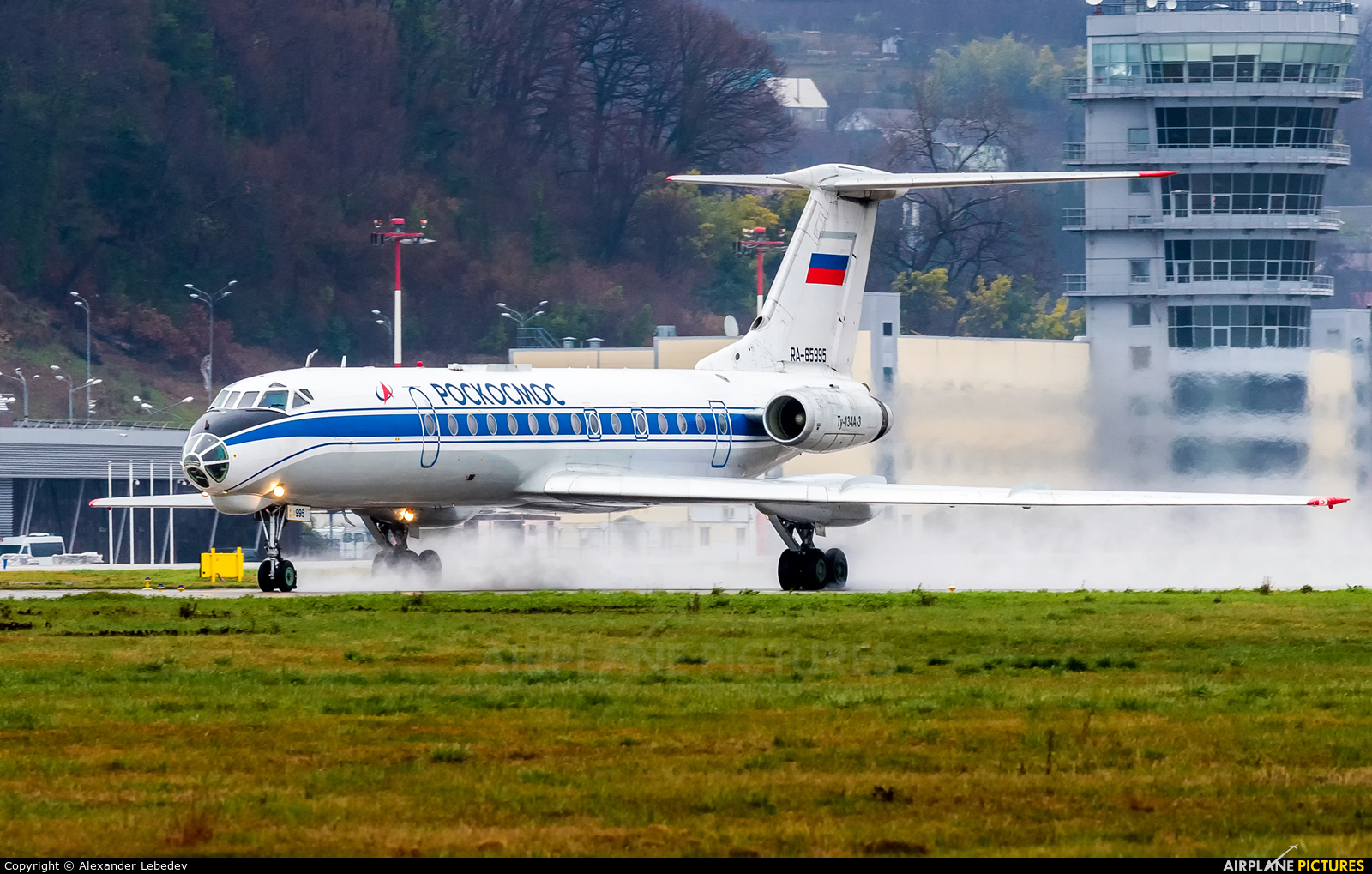 Roscosmos RA-65995 aircraft at Sochi Intl