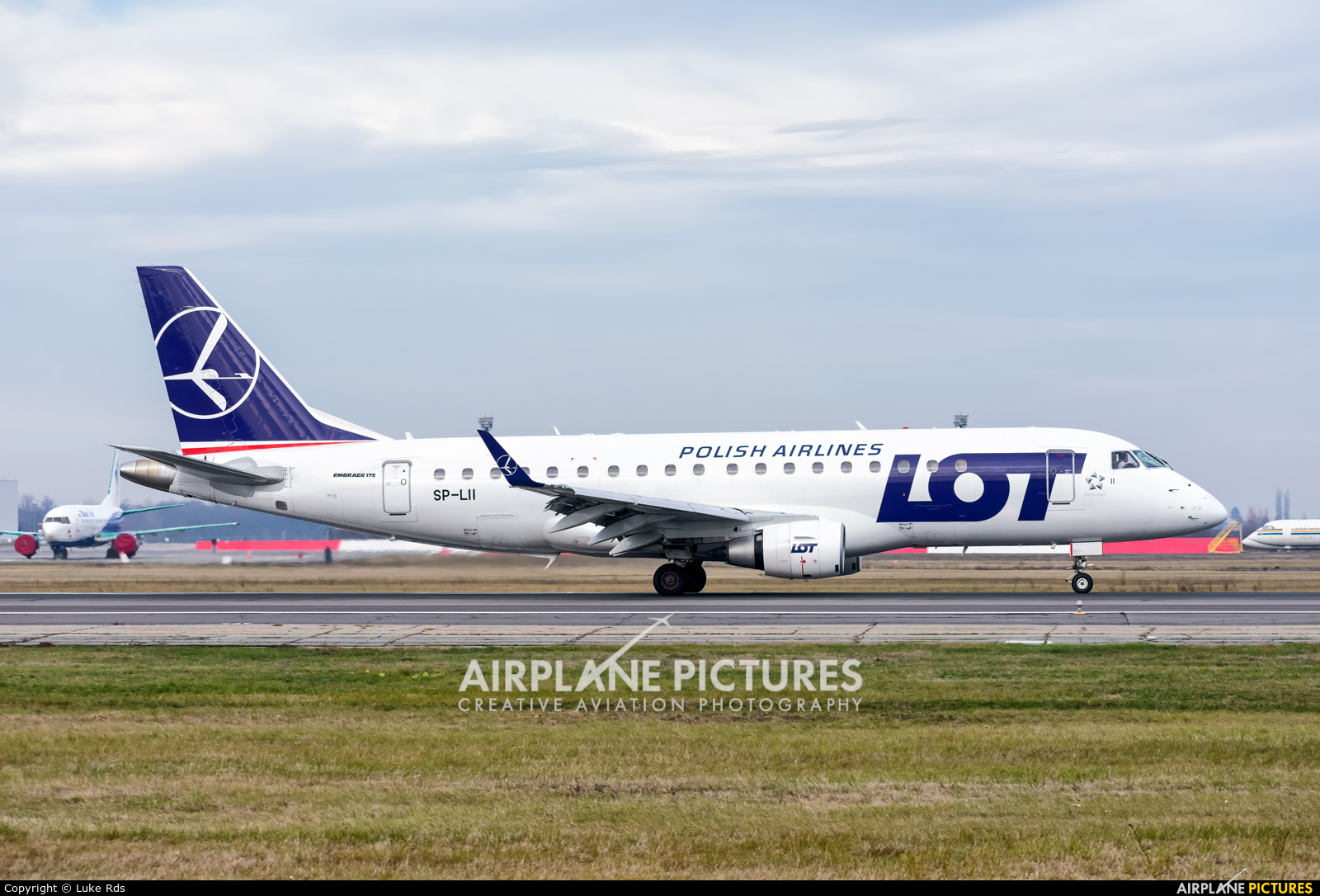 LOT - Polish Airlines SP-LII aircraft at Bucharest - Henri Coandă