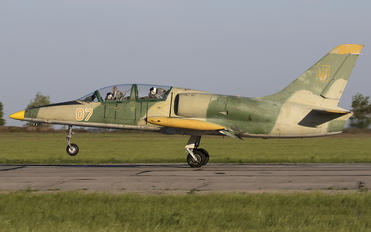 07 YELLOW - Ukraine - Air Force Aero L-39 Albatros
