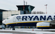 Ryanair Sun SP-RSM image