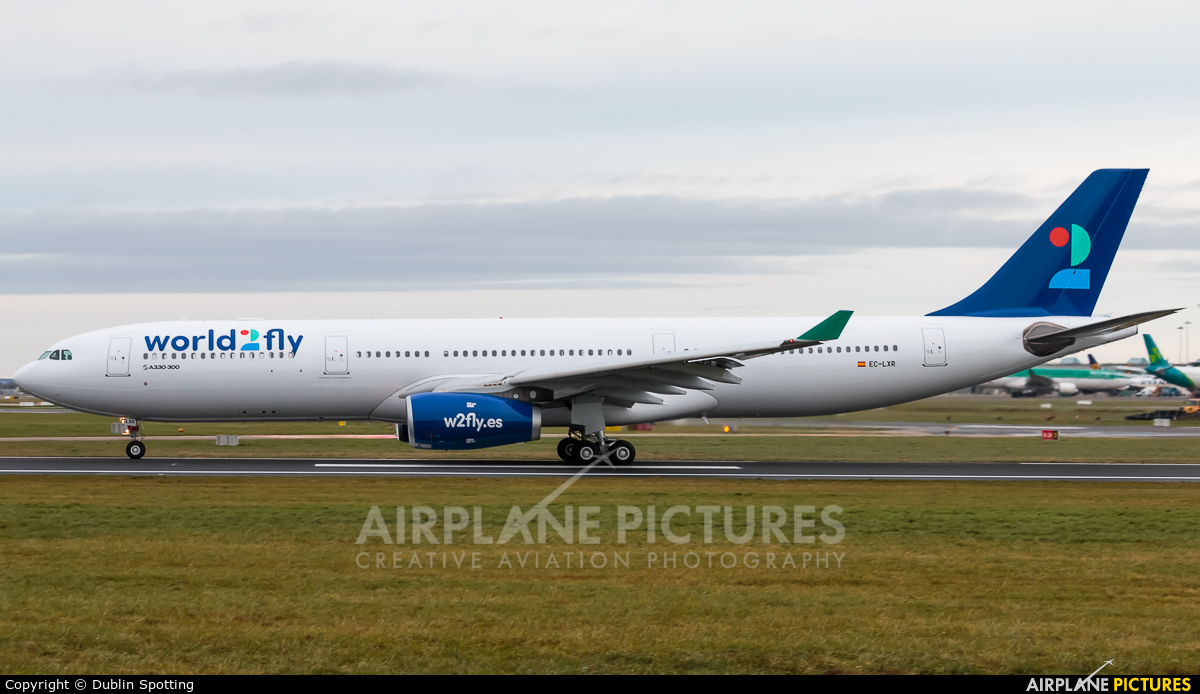 World2fly EC-LXR aircraft at Dublin