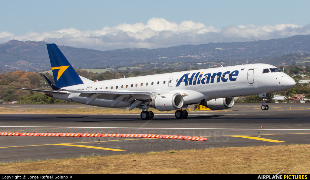 Alliance Airlines N998QQ aircraft at San Jose - Juan Santamaría Intl