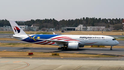 9M-MAF - Malaysia Airlines Airbus A350-900