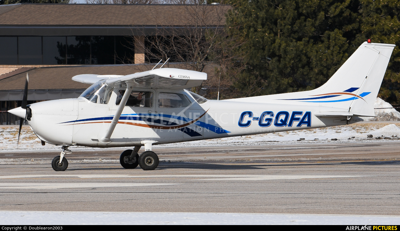 Private C-GQFA aircraft at Toronto Buttonville Municipal