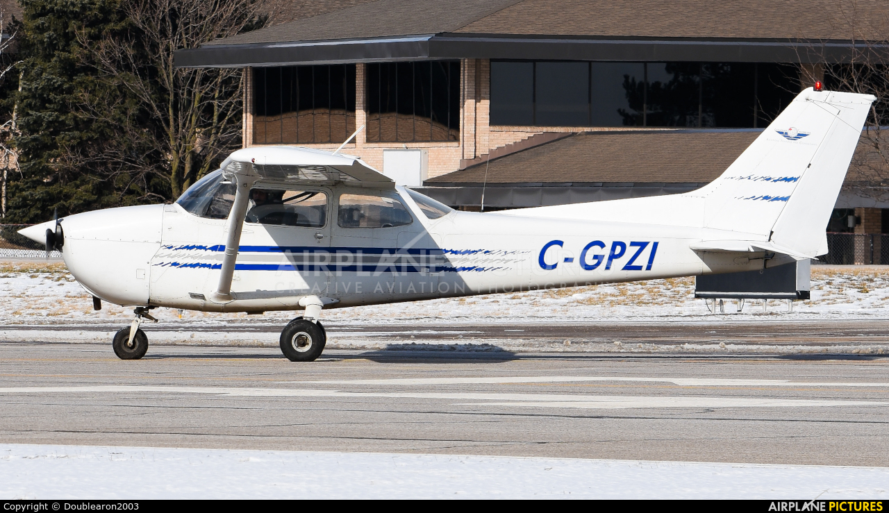 Private C-GPZI aircraft at Toronto Buttonville Municipal