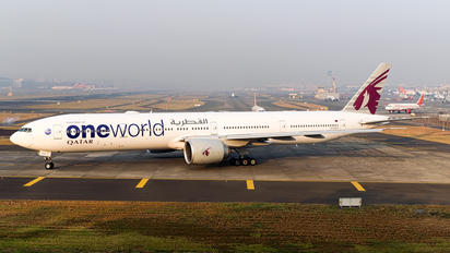 A7-BAA - Qatar Airways Boeing 777-300ER
