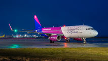 HA-LSC - Wizz Air Airbus A320 aircraft