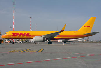 G-DHKP - DHL (Aerologic) Boeing 757-223(SF)