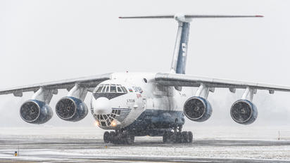 4K-AZ100 - Silk Way Airlines Ilyushin Il-76 (all models)