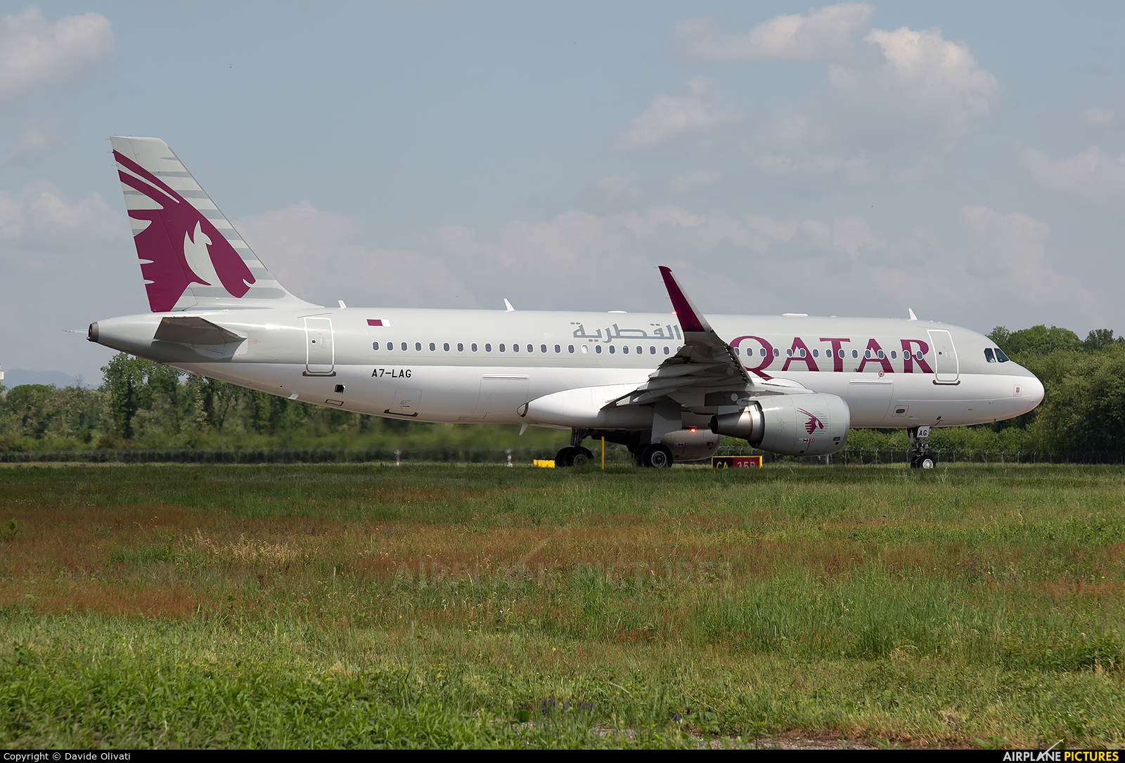 Qatar Airways A7-LAG aircraft at Milan - Malpensa