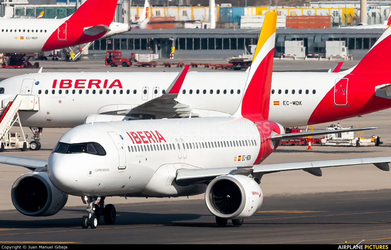 Iberia EC-NDN aircraft at Madrid - Barajas