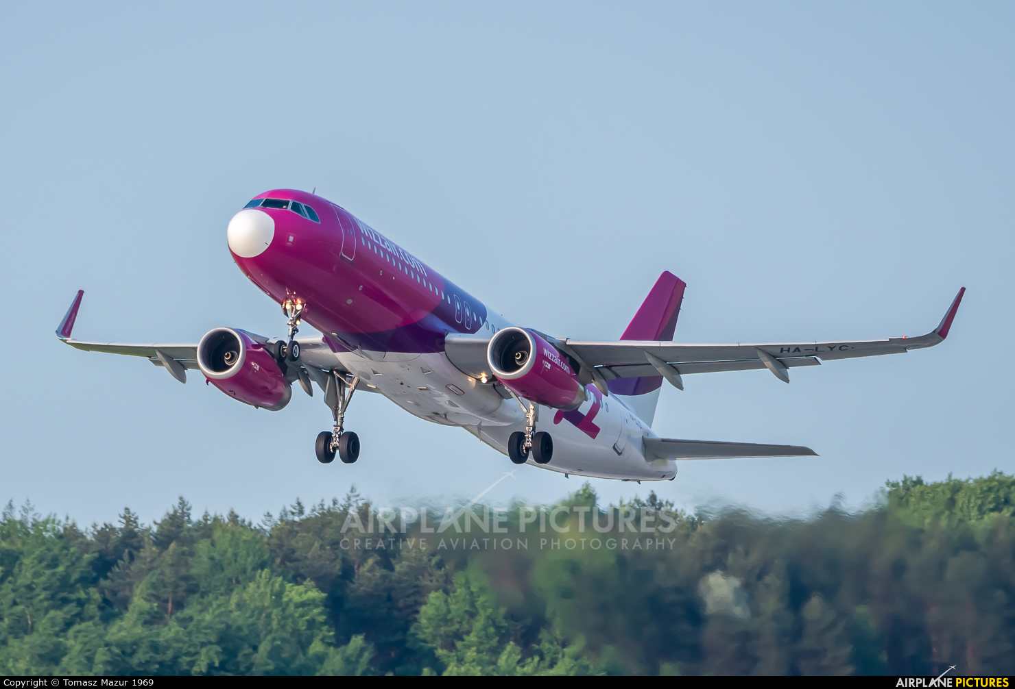 Wizz Air HA-LYC aircraft at Katowice - Pyrzowice