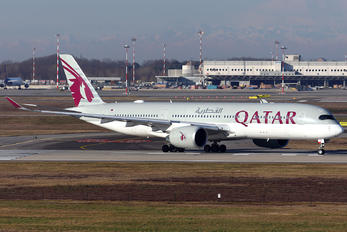 A7-ALP - Qatar Airways Airbus A350-900
