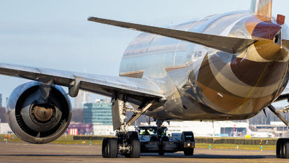 A6-DDD - Etihad Cargo Boeing 777F