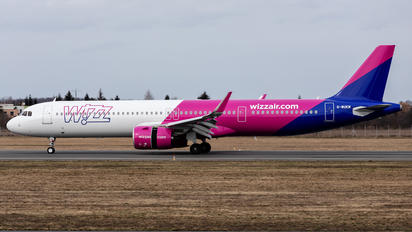 G-WUKM - Wizz Air UK Airbus A321 NEO