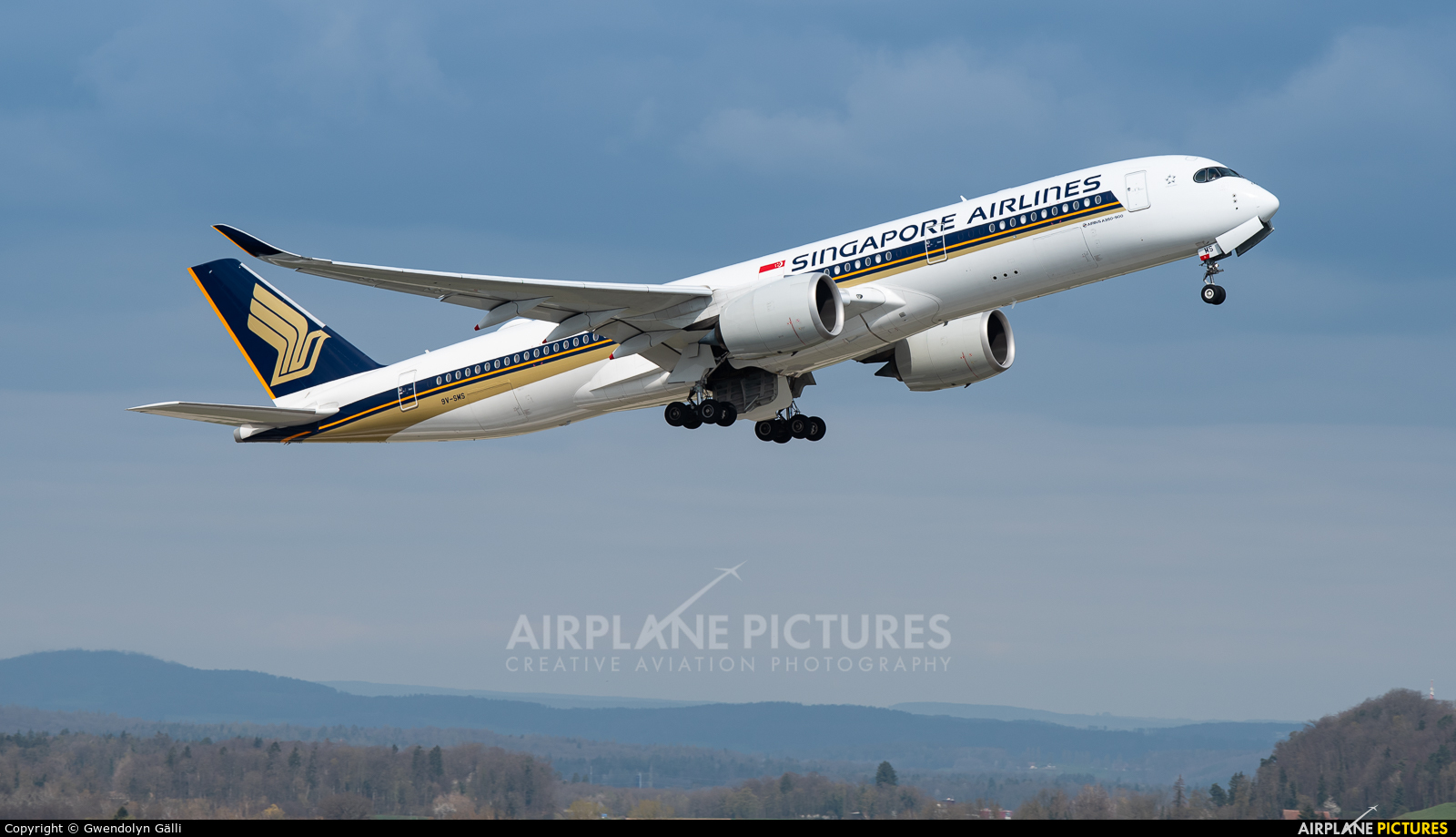 Singapore Airlines 9V-SMS aircraft at Zurich