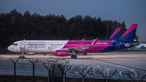 HA-LXA - Wizz Air Airbus A321 aircraft