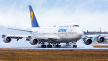 D-ABVY - Lufthansa Boeing 747-400 aircraft