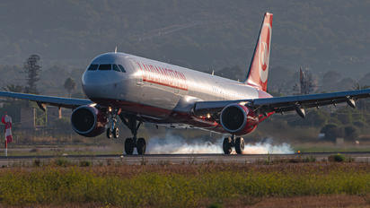 OE-LCK - LaudaMotion Airbus A321