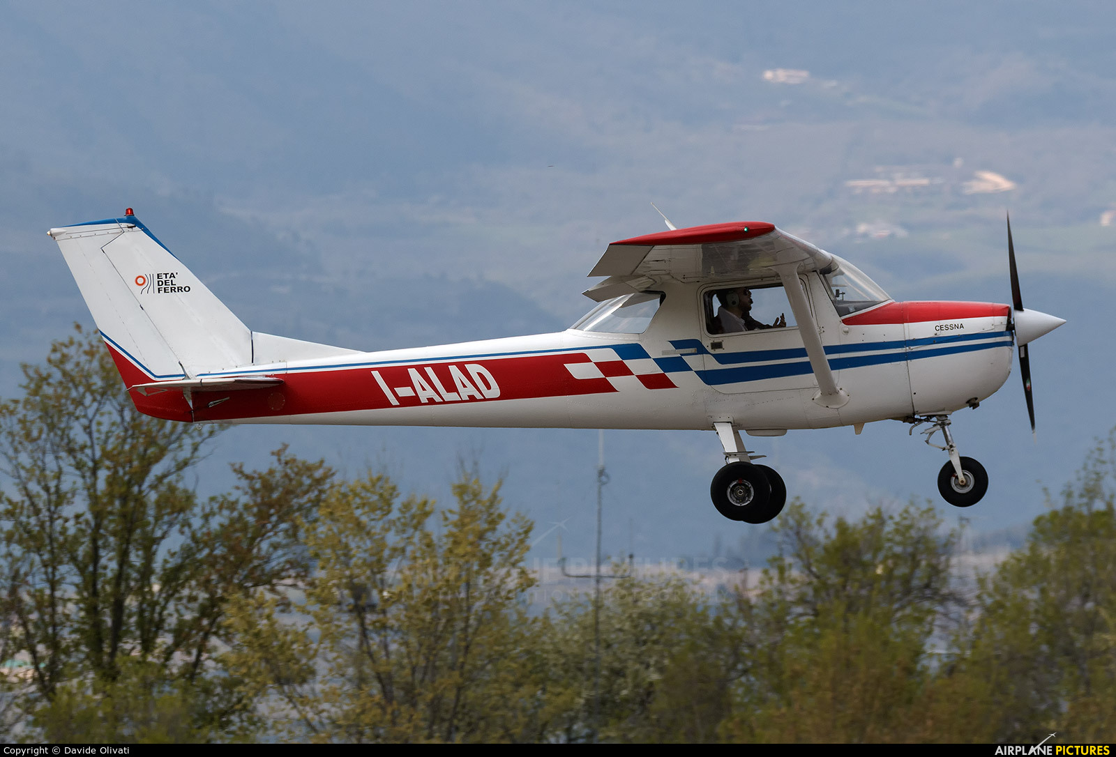 Private I-ALAD aircraft at Verona - Boscomantico