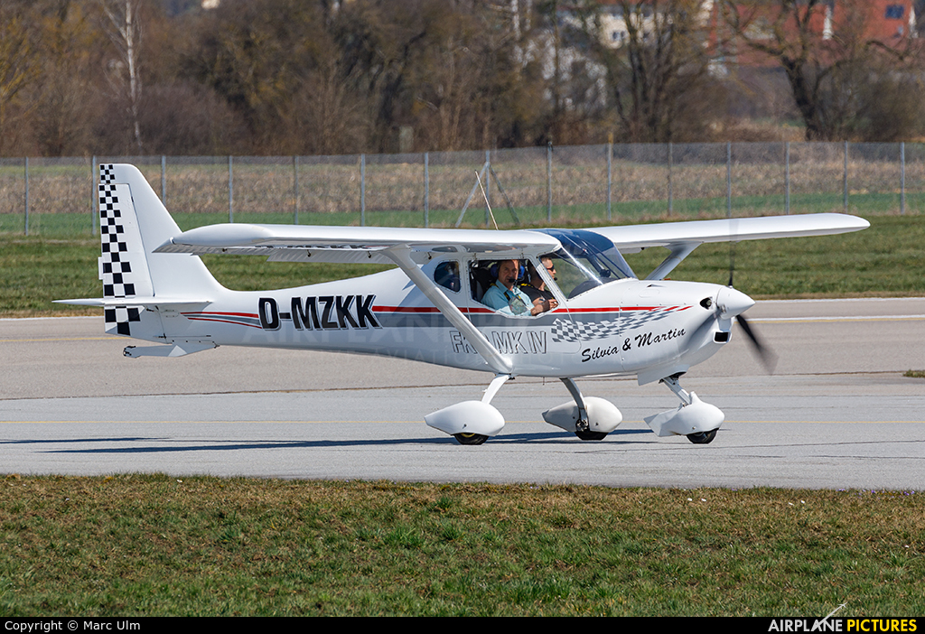 Private D-MZKK aircraft at Augsburg
