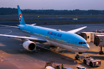 HL7721 - Korean Air Boeing 777-200ER