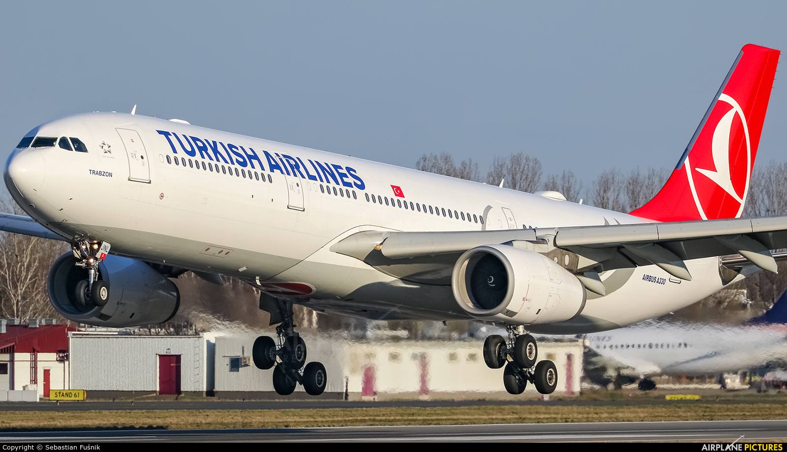Turkish Airlines TC-JNL aircraft at Warsaw - Frederic Chopin