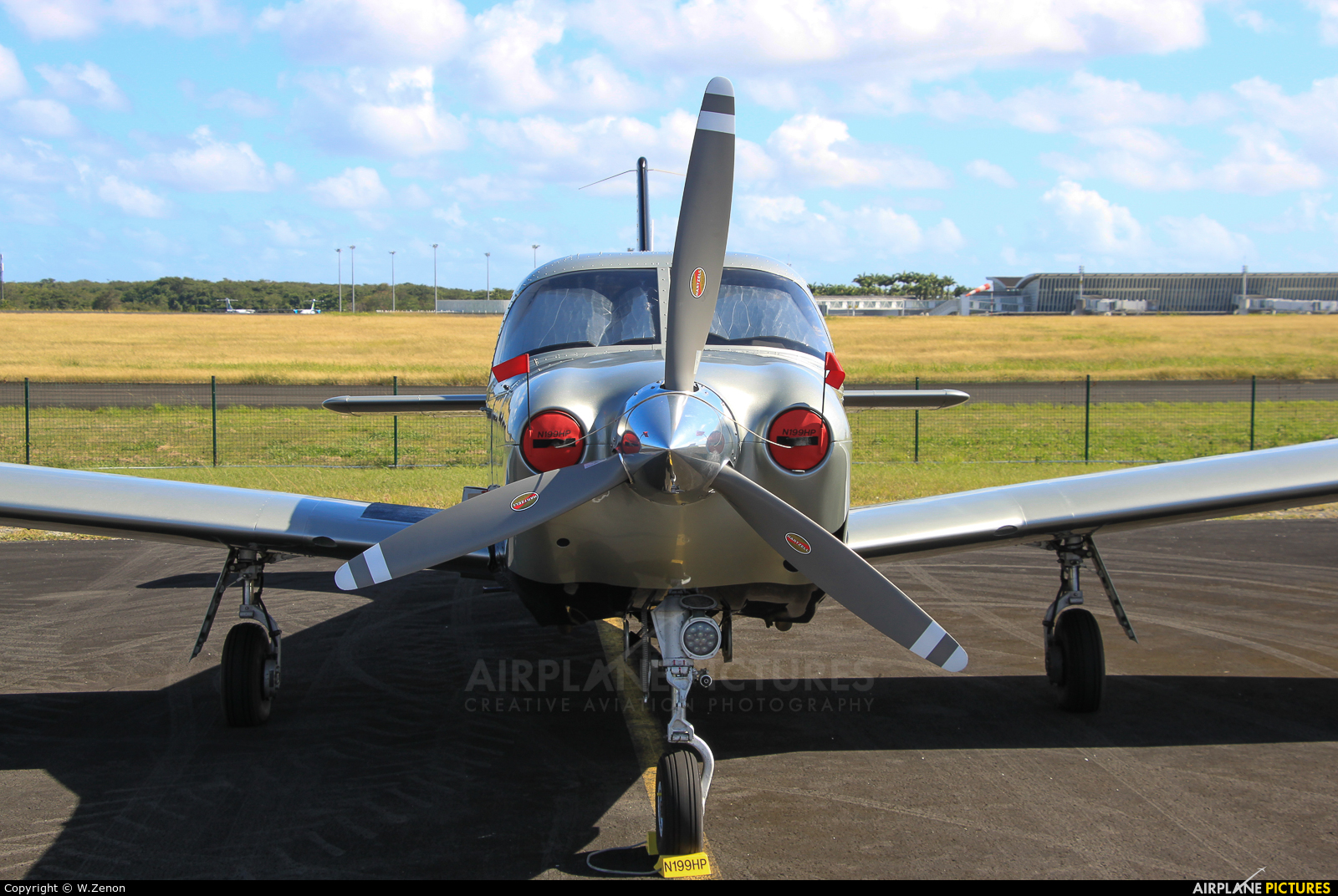 Private N199HP aircraft at Guadeloupe - Pointe-à-Pitre