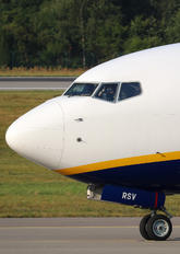 SP-RSV - Ryanair Sun Boeing 737-800