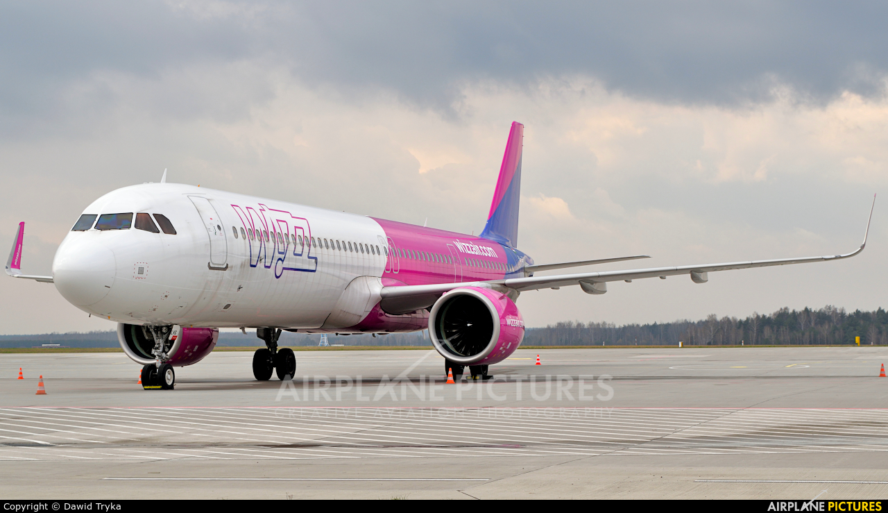 Wizz Air HA-LVG aircraft at Katowice - Pyrzowice
