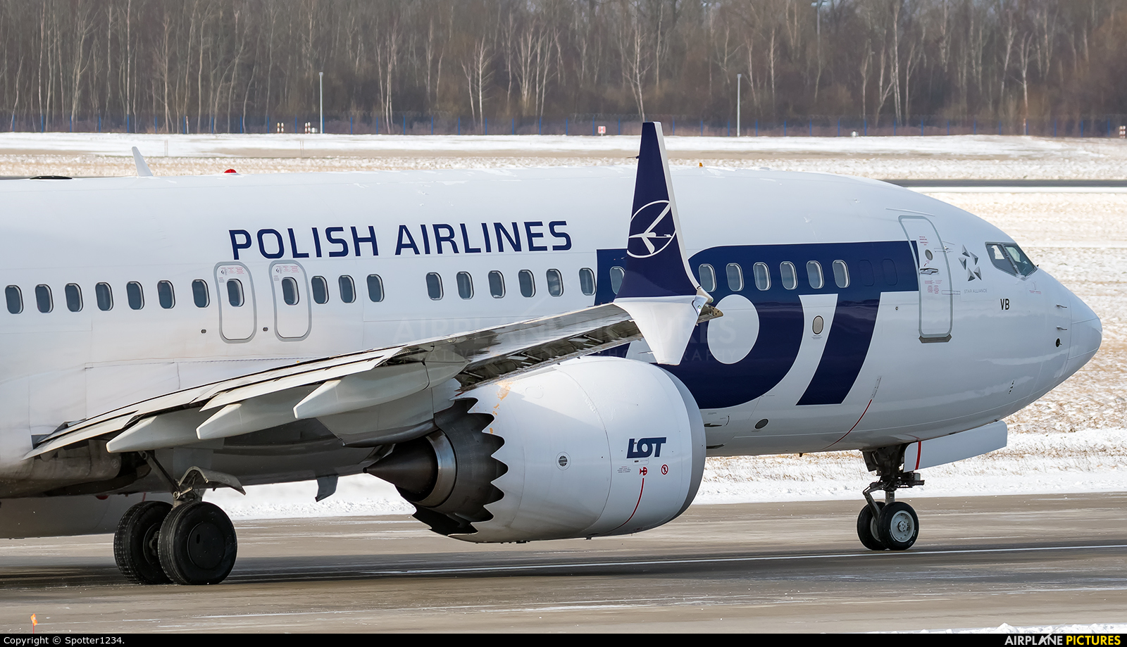 LOT - Polish Airlines SP-LVB aircraft at Warsaw - Frederic Chopin