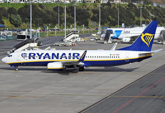 EI-GXG - Ryanair Boeing 737-8AS
