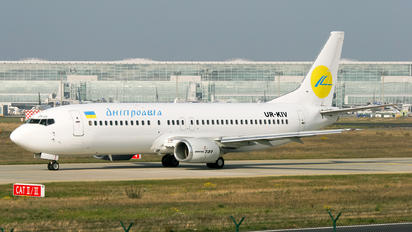 UR-KIV - Dniproavia Boeing 737-400