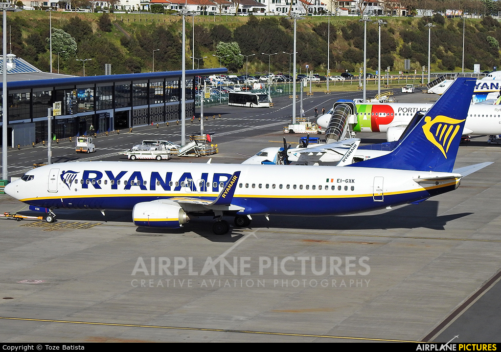 Ryanair EI-GXK aircraft at Azores - Ponta Delgada