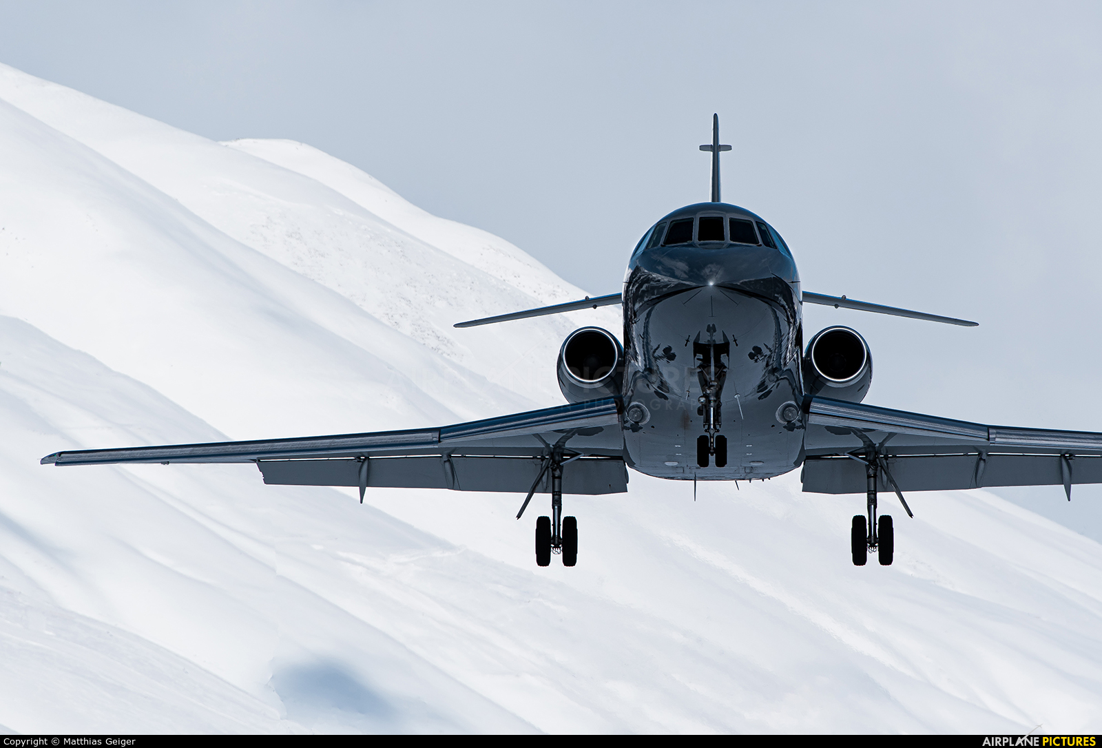 Aspen Executive Air N239AX aircraft at Samedan - Engadin