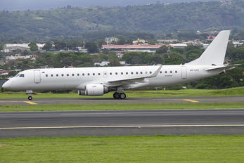 VH-UYC - Alliance Airlines Embraer ERJ-190 (190-100)