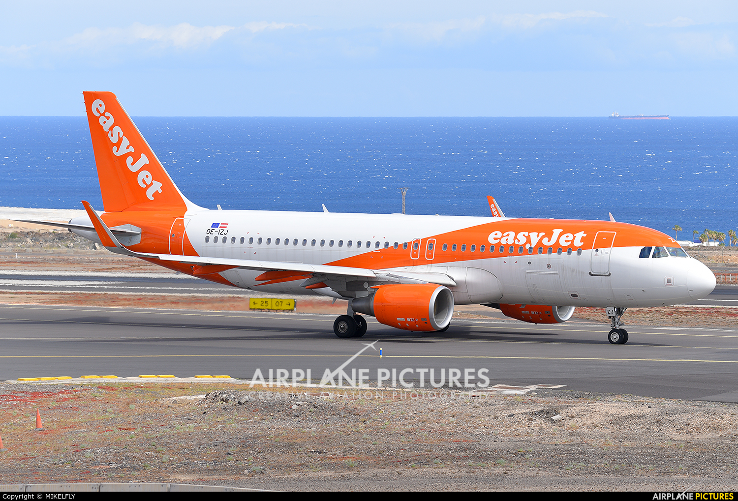 easyJet Europe OE-IZJ aircraft at Tenerife Sur - Reina Sofia