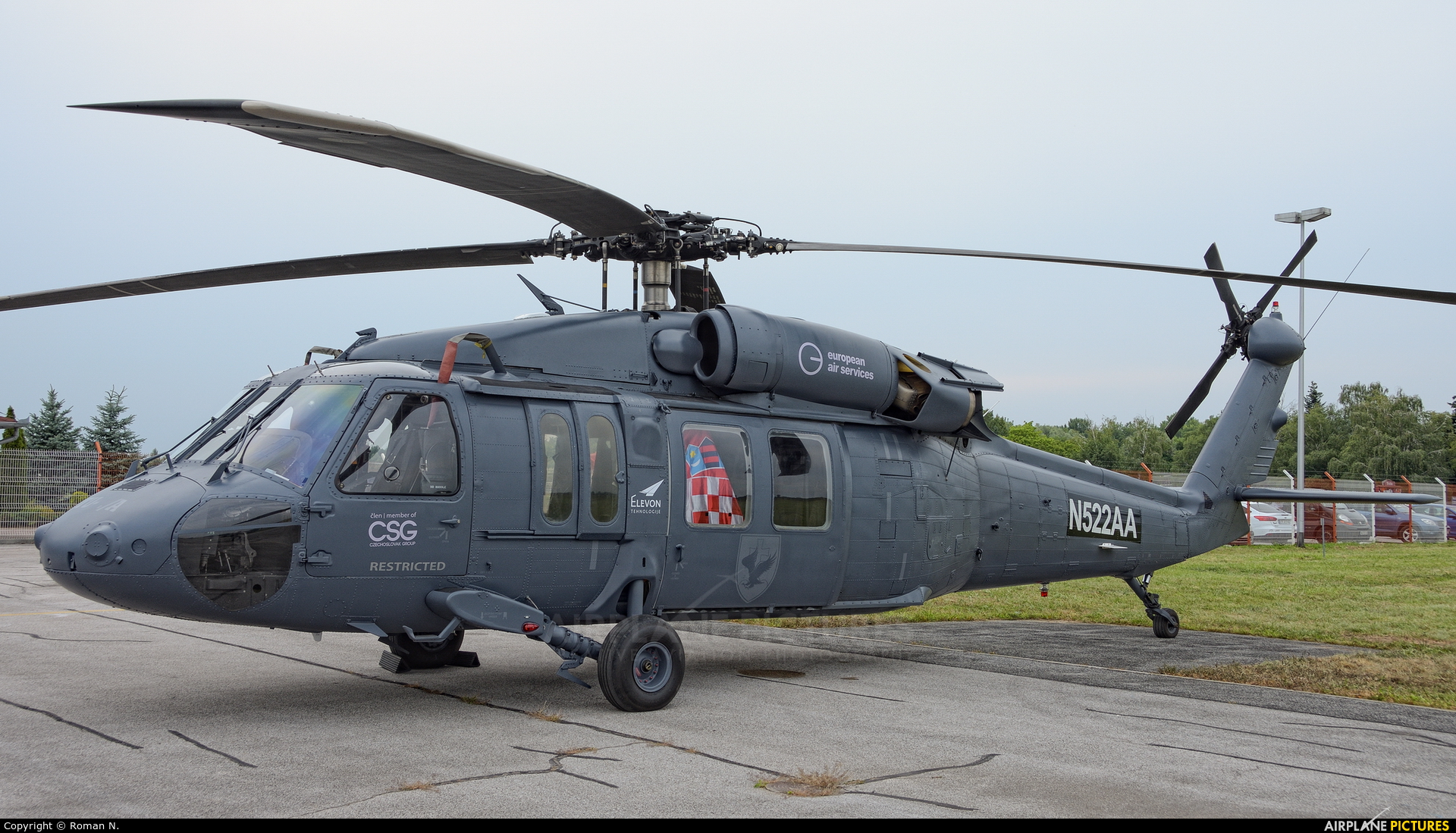 N522AA - Slovak Training Academy Sikorsky UH-60A Black Hawk at Varazdin ...
