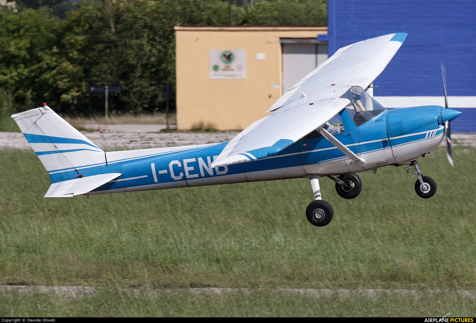 Private I-CENB aircraft at Verona - Boscomantico