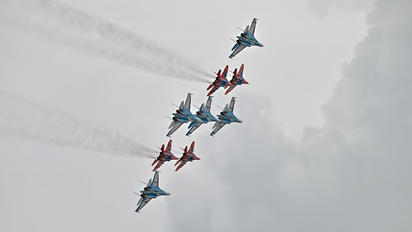 - - Russia - Air Force "Russian Knights" Sukhoi Su-35S