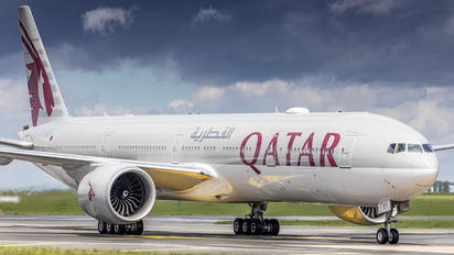 A7-BET - Qatar Airways Boeing 777-300ER