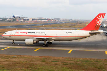 B-2330 - Uni-top Airlines Airbus A300F4-605R